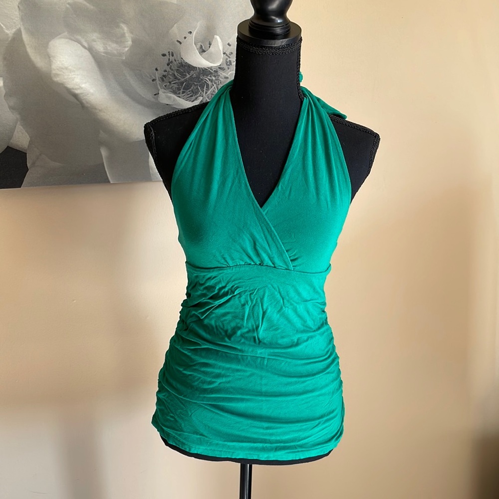 ♣️Emerald green halter top